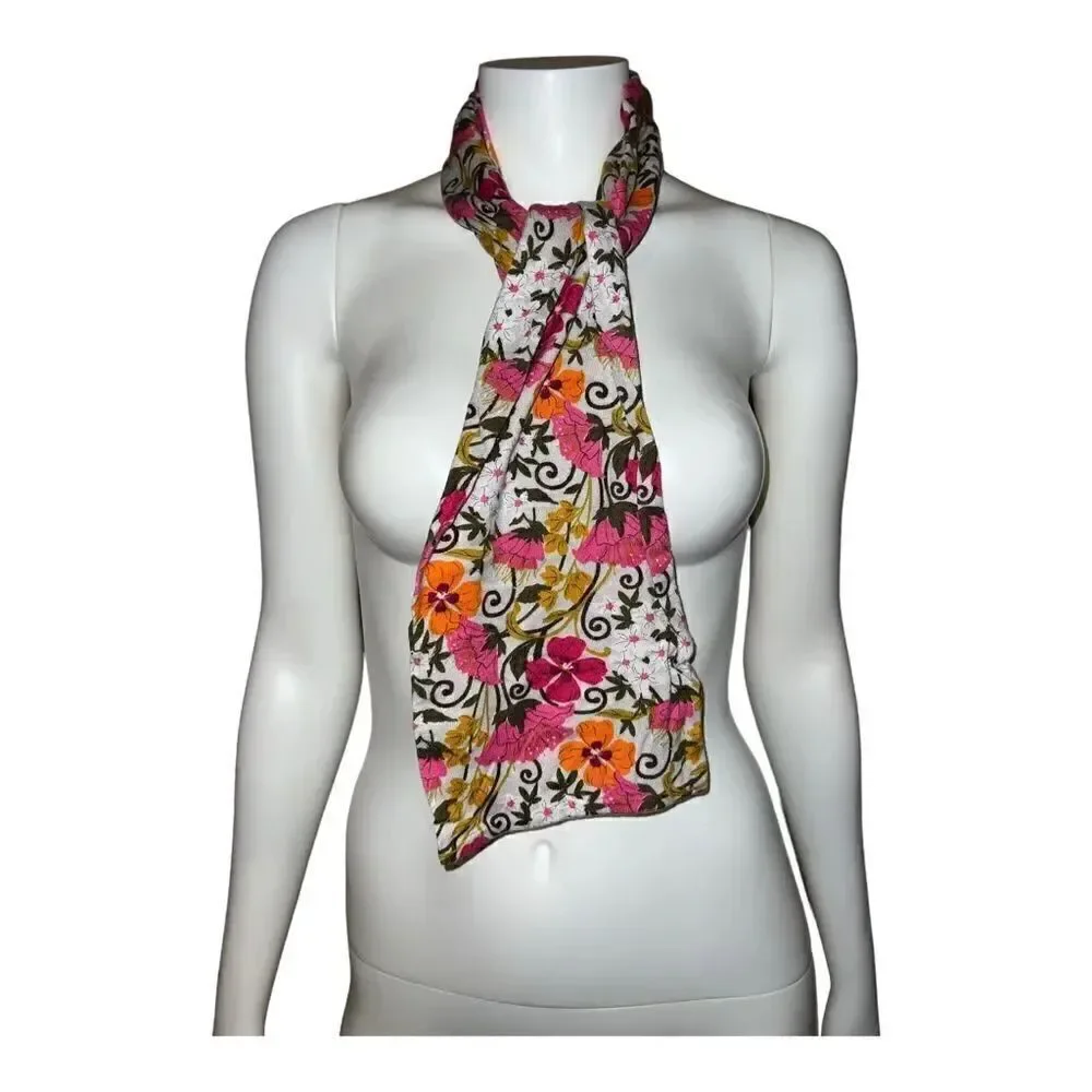 Vera Bradley Tea Garden Knitted Scarf Floral Gray Breast Cancer Pattern NWOT